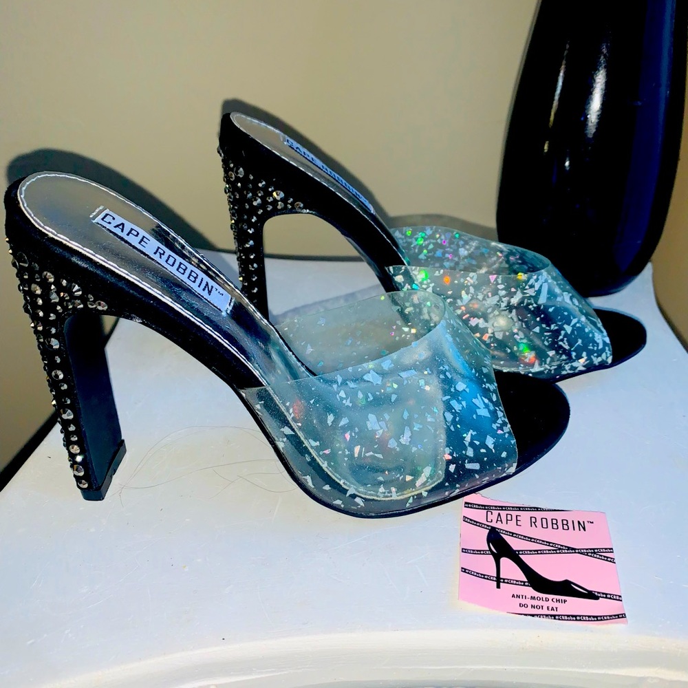 Cape Robbin heels 👠 size 6